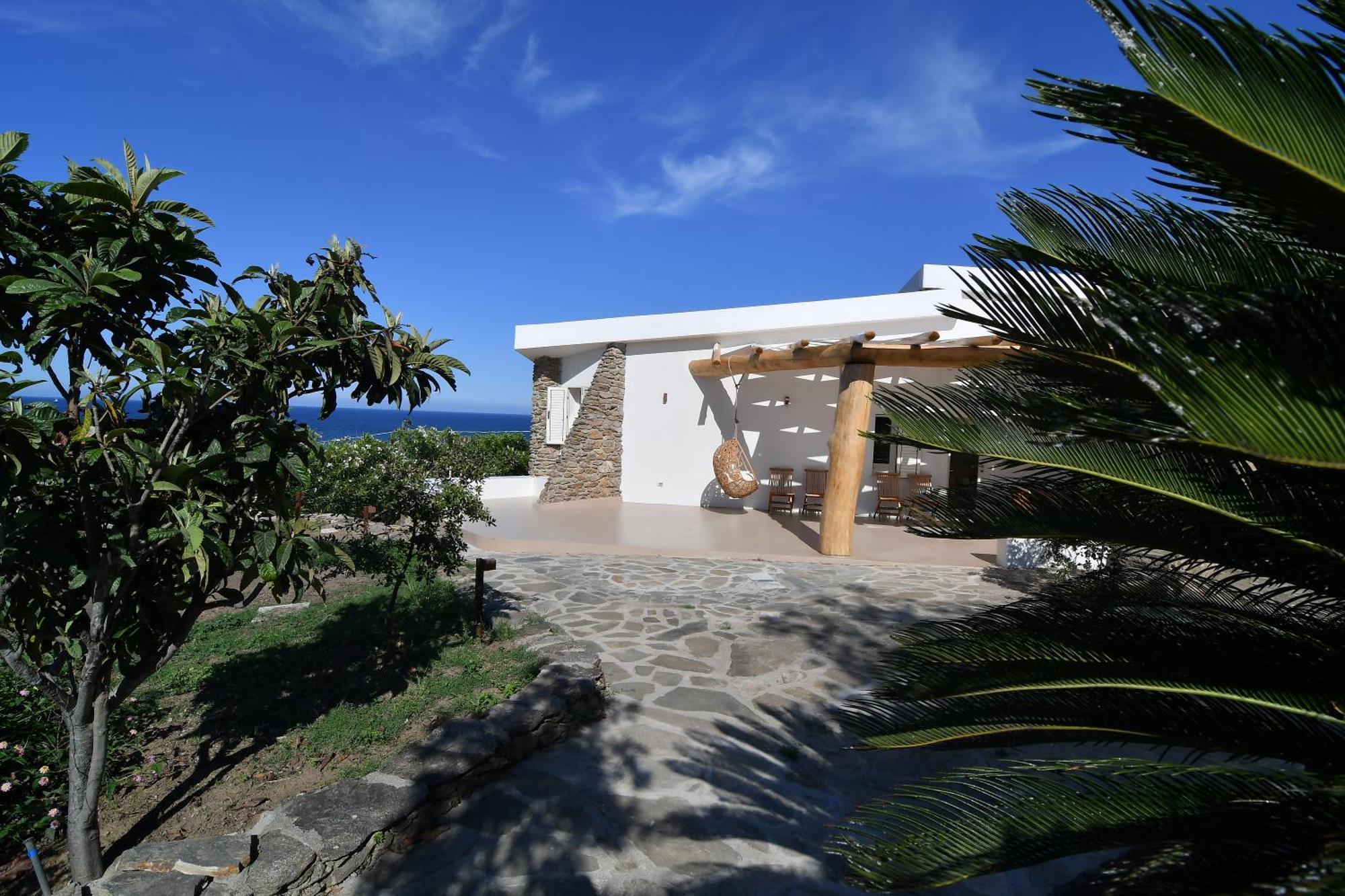 Amoreddu San Teodoro  Extérieur photo