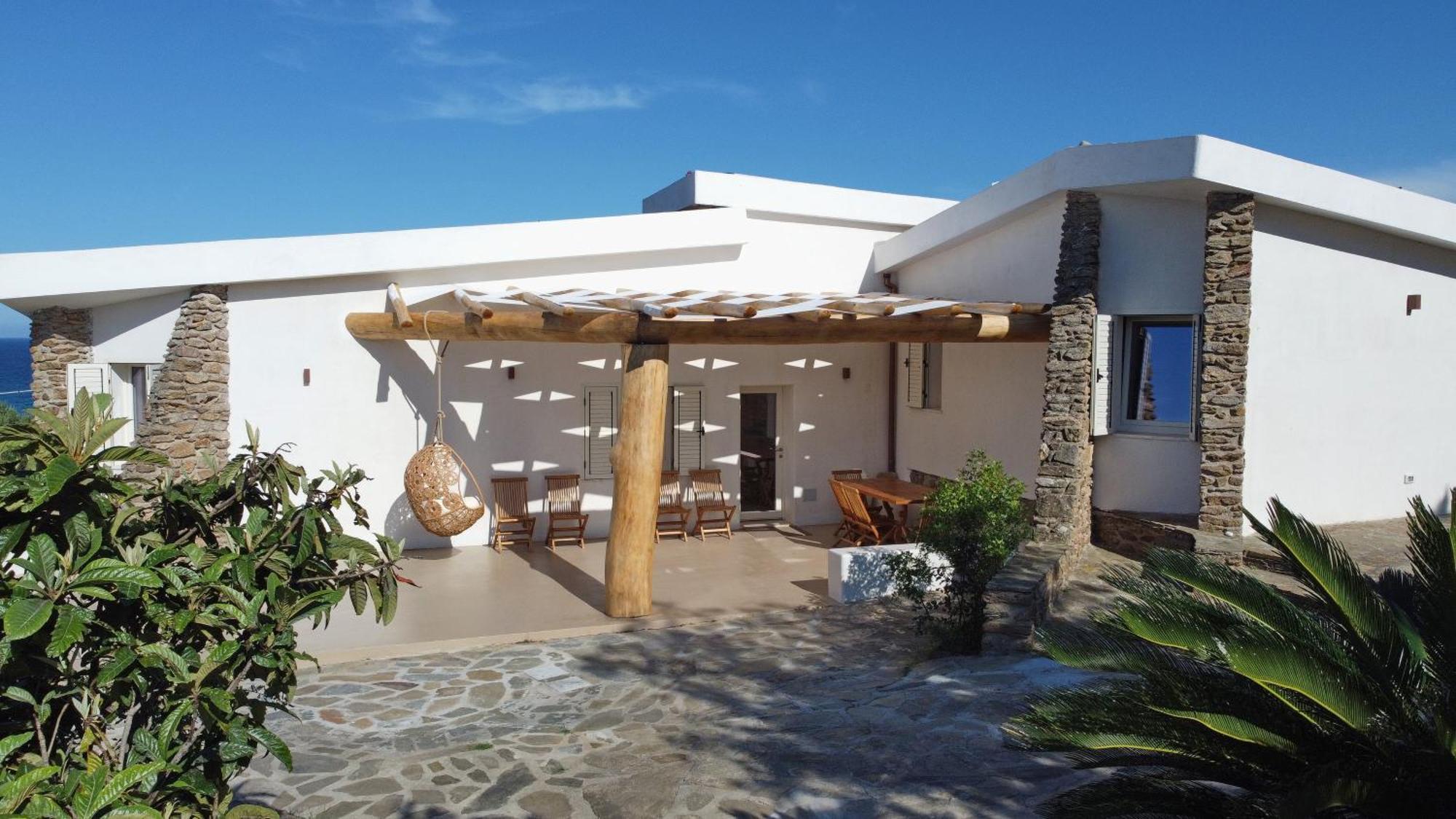 Amoreddu San Teodoro  Extérieur photo