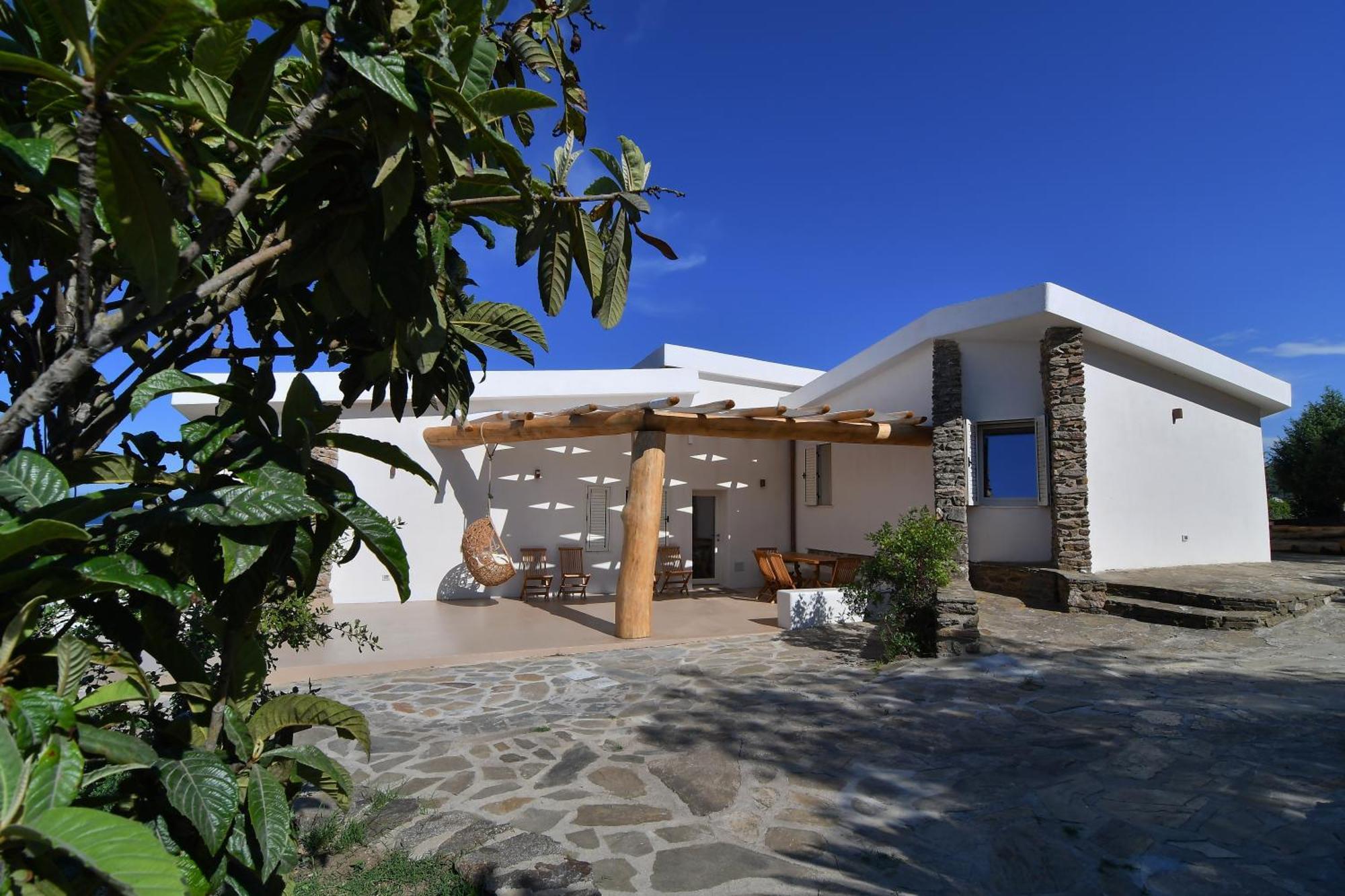 Amoreddu San Teodoro  Extérieur photo