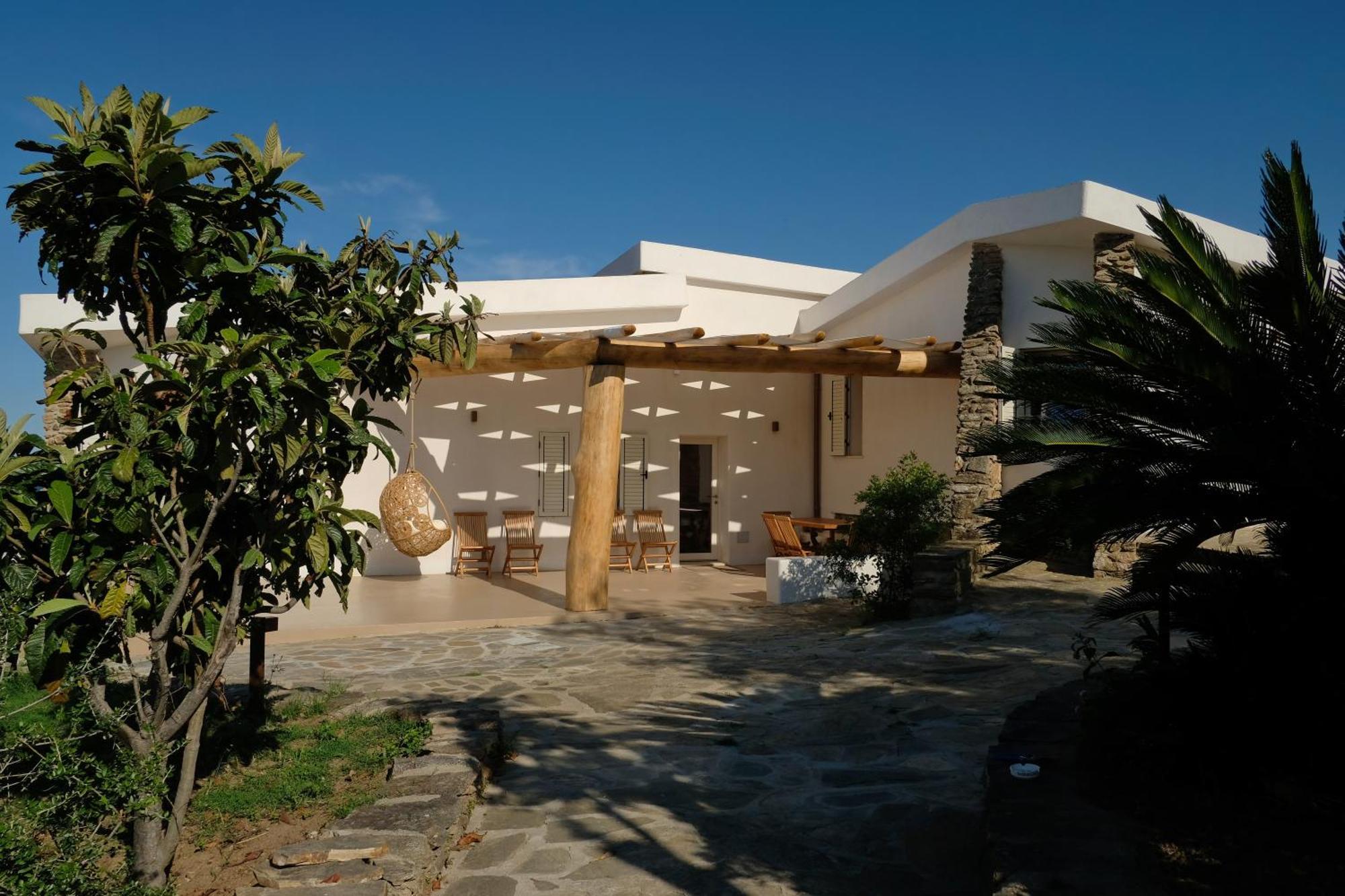 Amoreddu San Teodoro  Extérieur photo